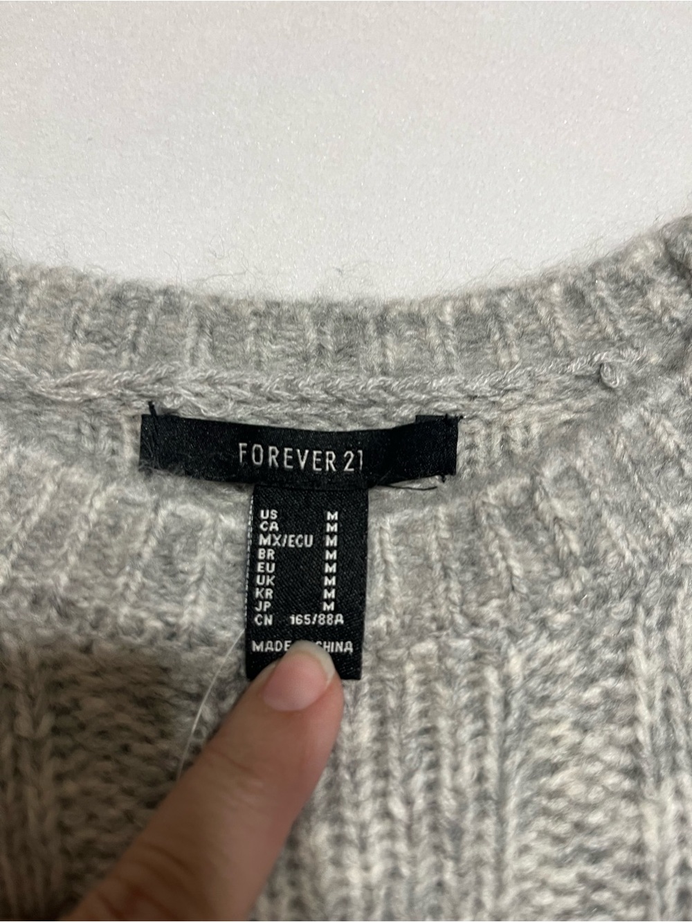 Forever 21 Light Gray Ribbed Cropped Crewneck Sweater - Picture 3 of 3